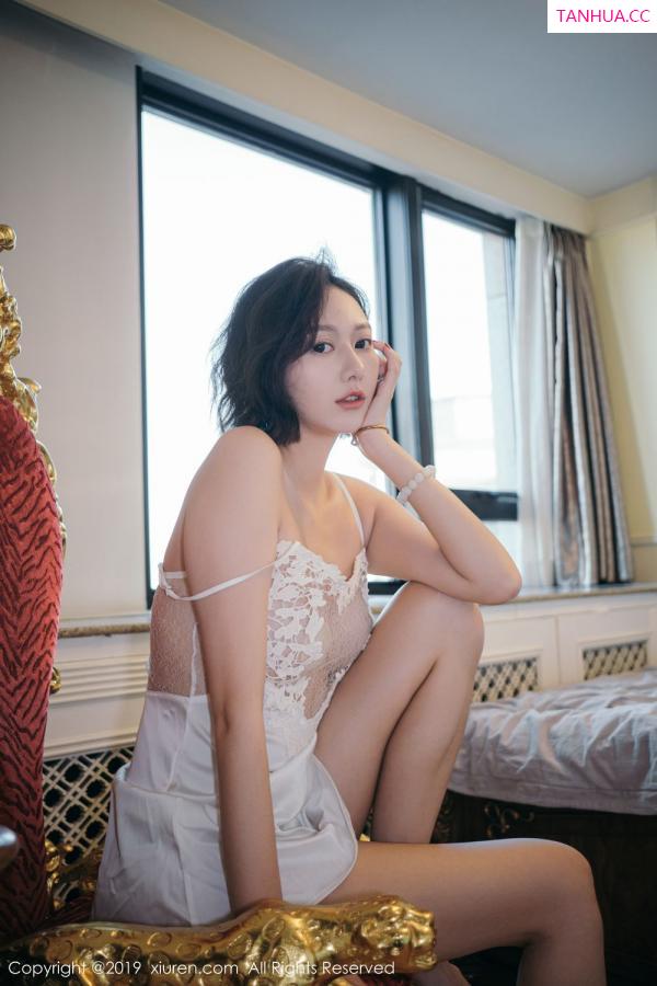 付艺轩 艺轩Renee [XIUREN]高清写真图 2019.12.30 艺轩第2张图片
